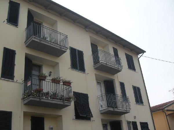 appartamento in vendita a Pontedera in zona Montecastello