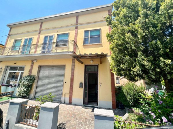 appartamento in vendita a Pontedera in zona Il Romito
