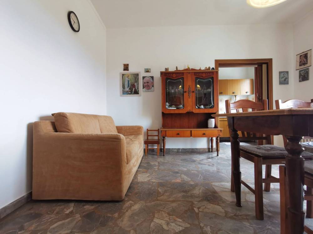 casa indipendente in vendita a Pontedera