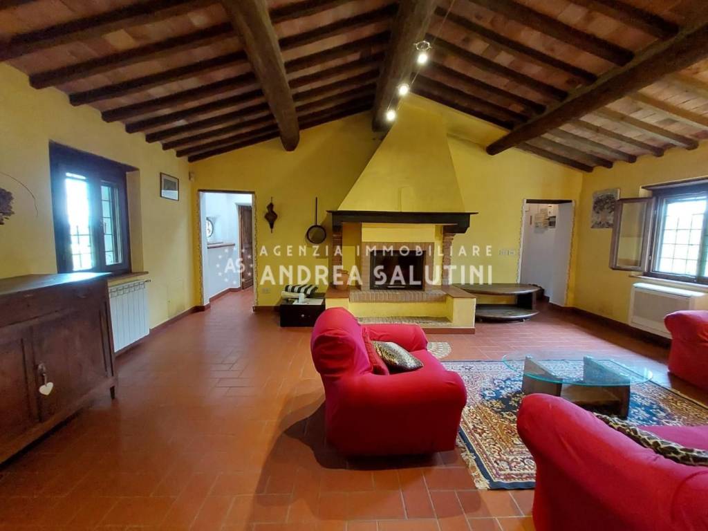 casa indipendente in vendita a Pontedera in zona Montecastello