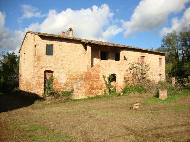 casa indipendente in vendita a Pontedera