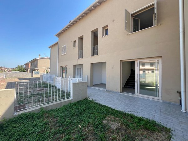 casa indipendente in vendita a Pontedera