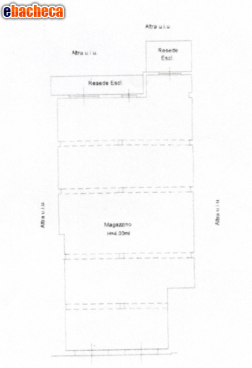 locale commerciale in vendita a Pontedera