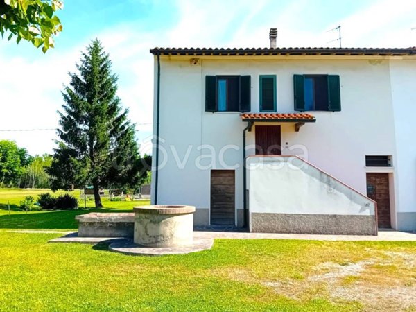 casa indipendente in vendita a Pontedera in zona Le Cantine