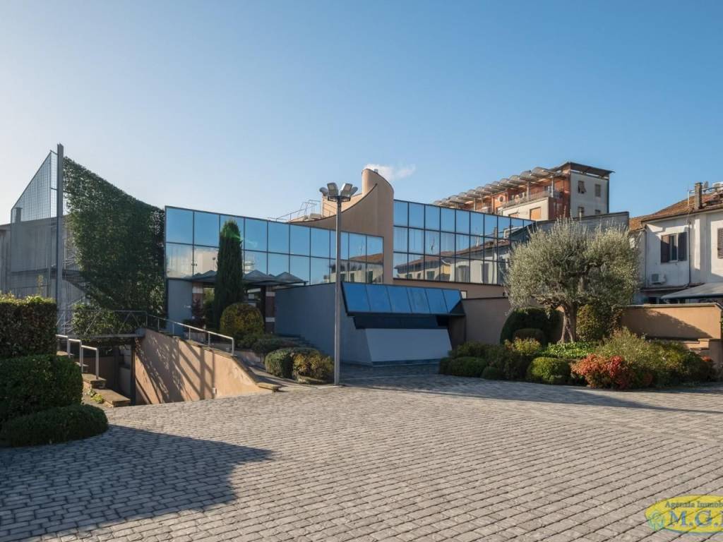 ufficio in vendita a Pontedera