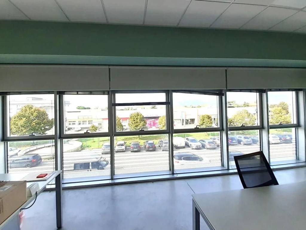 ufficio in vendita a Pontedera