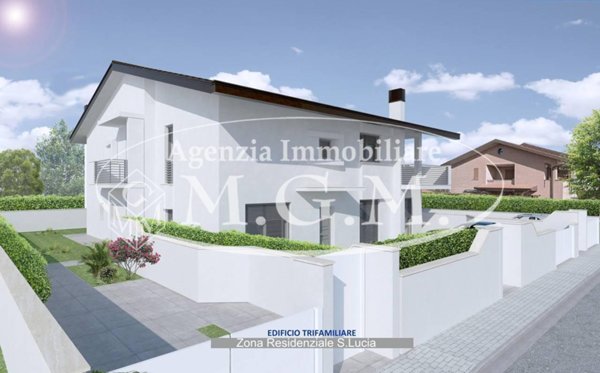 casa indipendente in vendita a Pontedera in zona Santa Lucia