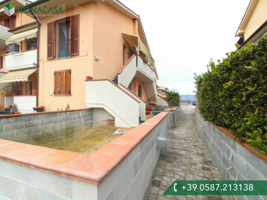 appartamento in vendita a Pontedera in zona Treggiaia