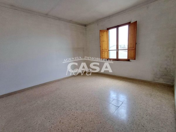 appartamento in vendita a Pontedera in zona Pietroconti