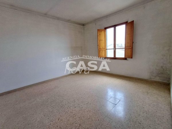 appartamento in vendita a Pontedera in zona Pietroconti