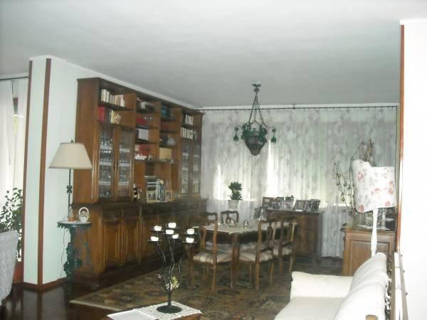 casa indipendente in vendita a Pontedera