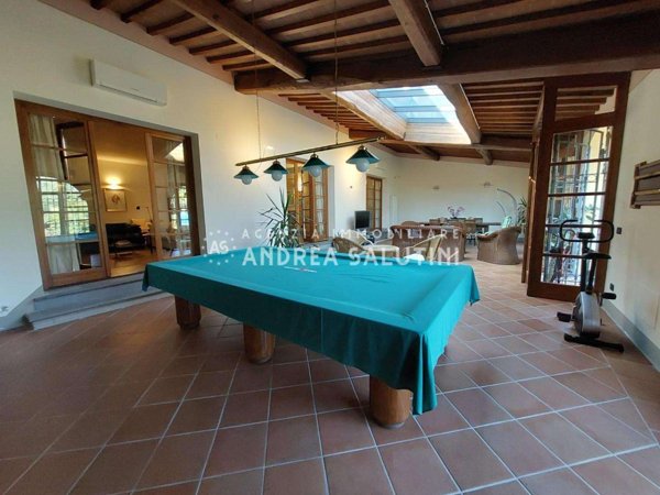 intera palazzina in vendita a Pontedera
