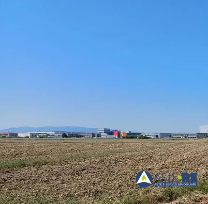 terreno edificabile in vendita a Pontedera