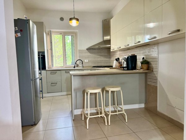 casa indipendente in vendita a Pontedera