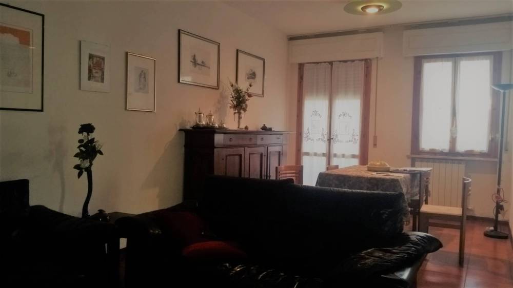 casa indipendente in vendita a Pontedera in zona Treggiaia