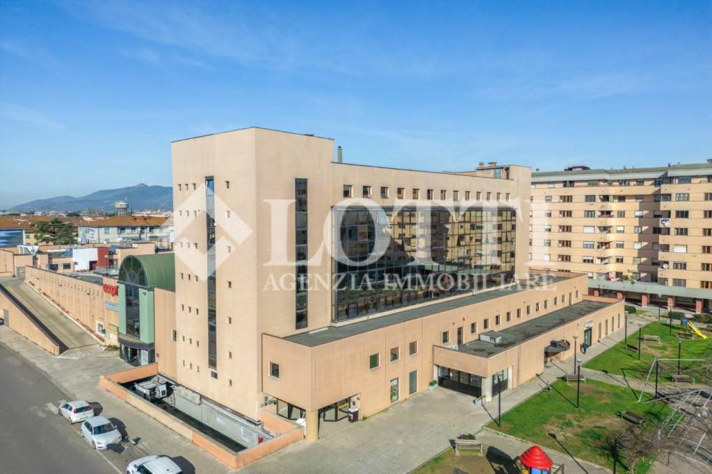 ufficio in vendita a Pontedera