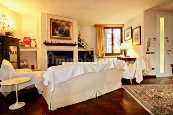 casa indipendente in vendita a Pontedera