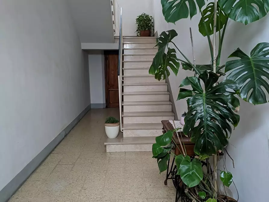 appartamento in vendita a Pontedera in zona Pietroconti