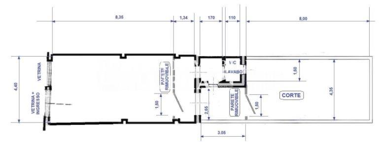 locale commerciale in vendita a Pontedera