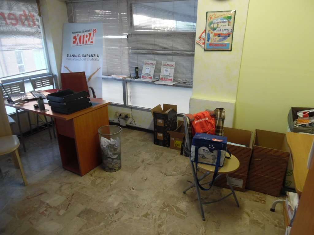 ufficio in vendita a Pontedera