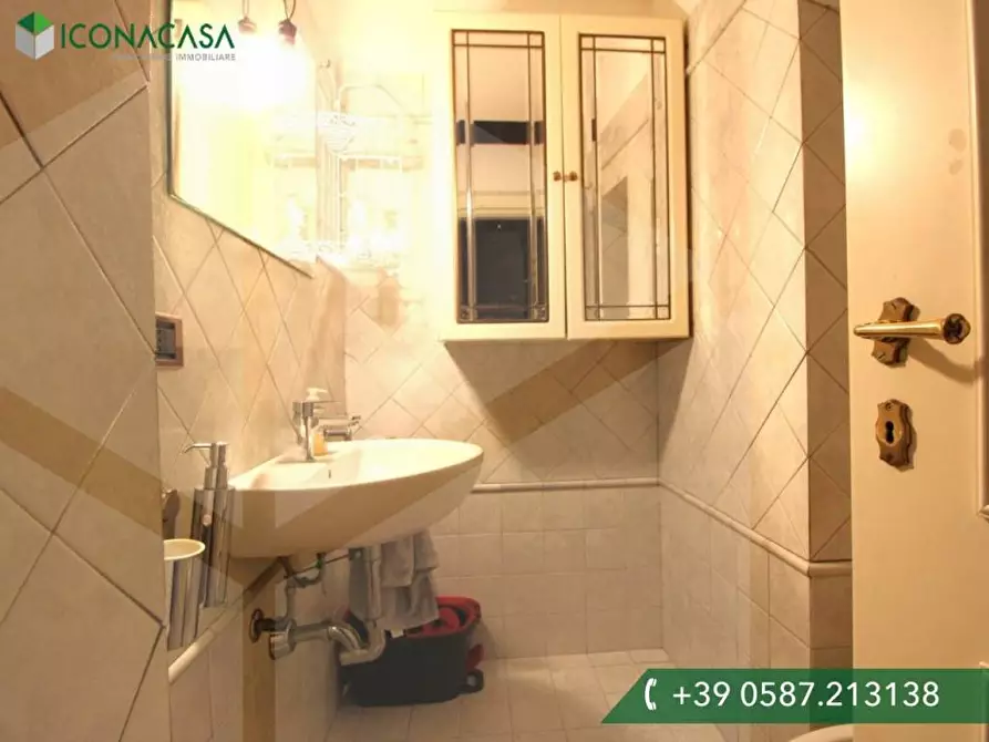 casa indipendente in vendita a Pontedera