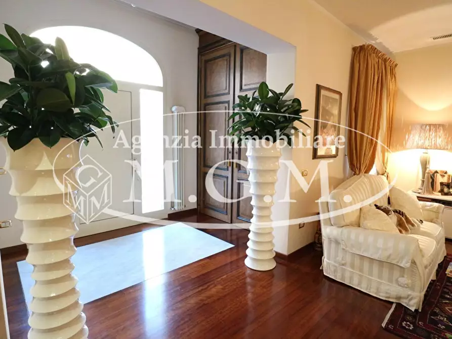 casa indipendente in vendita a Pontedera
