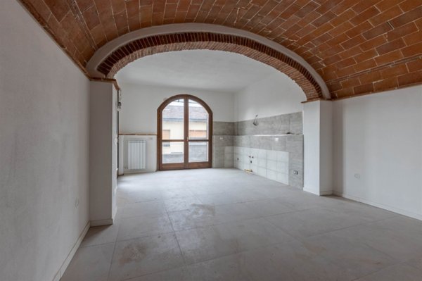 appartamento in vendita a Pontedera in zona Santa Lucia