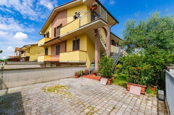 appartamento in vendita a Pontedera in zona La Borra