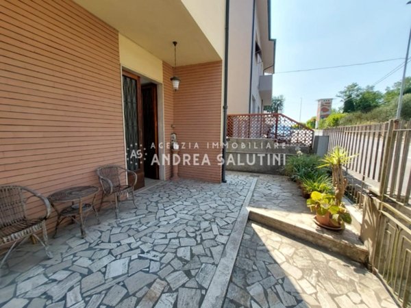 casa indipendente in vendita a Pontedera in zona La Rotta