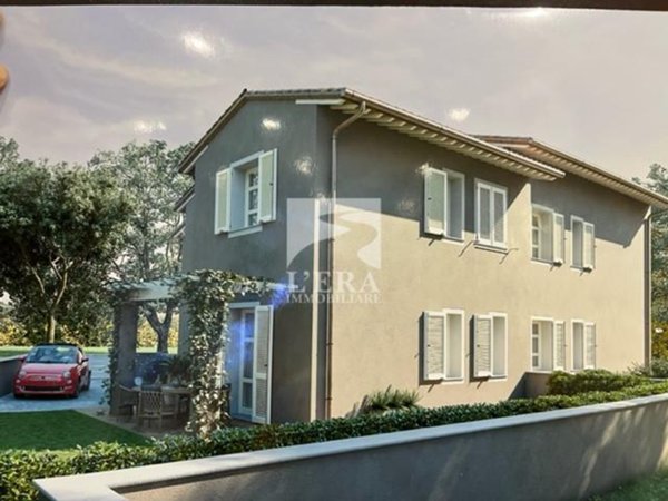 casa indipendente in vendita a Pontedera in zona Santa Lucia