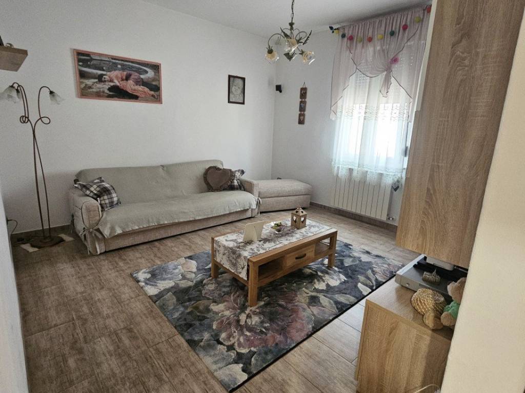 appartamento in vendita a Pontedera in zona Il Romito