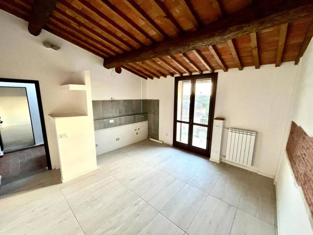 appartamento in vendita a Pontedera in zona La Rotta