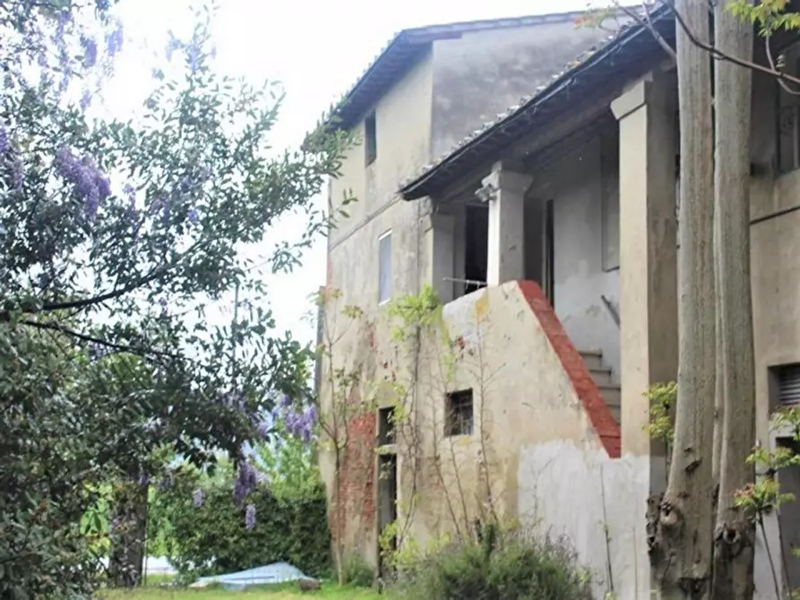 casa indipendente in vendita a Pontedera