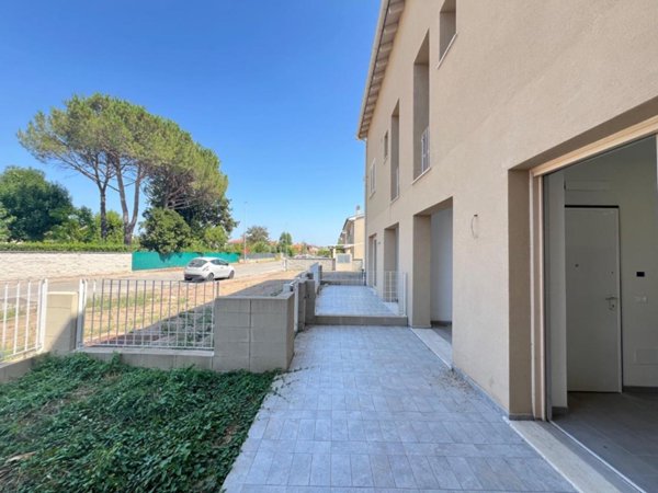 casa indipendente in vendita a Pontedera