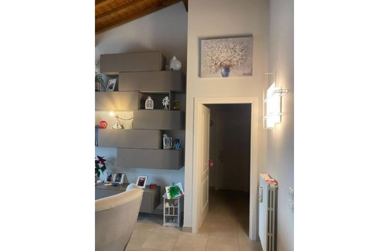 appartamento in vendita a Pontedera in zona Santa Lucia