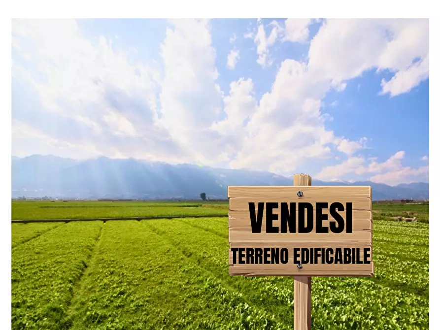 casa indipendente in vendita a Pontedera in zona I Fabbri