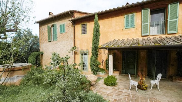 casale in vendita a Pontedera in zona Montecastello