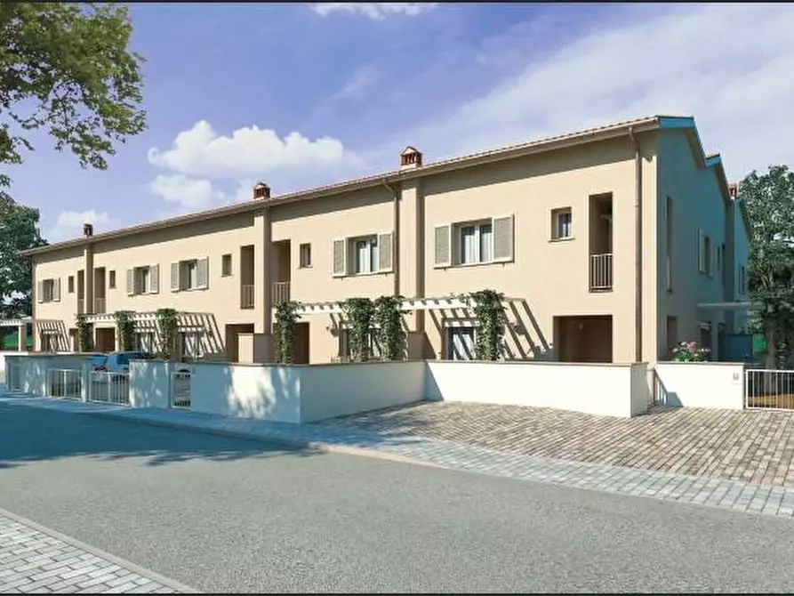 casa indipendente in vendita a Pontedera