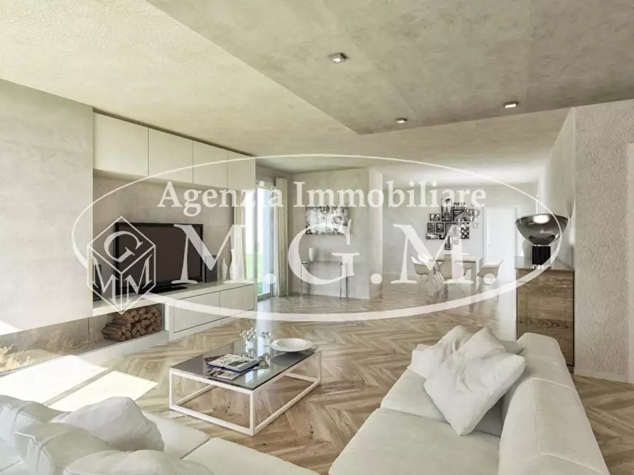 casa indipendente in vendita a Pontedera