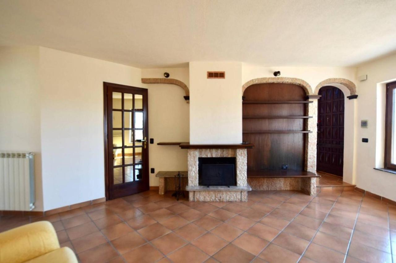 casa indipendente in vendita a Pontedera