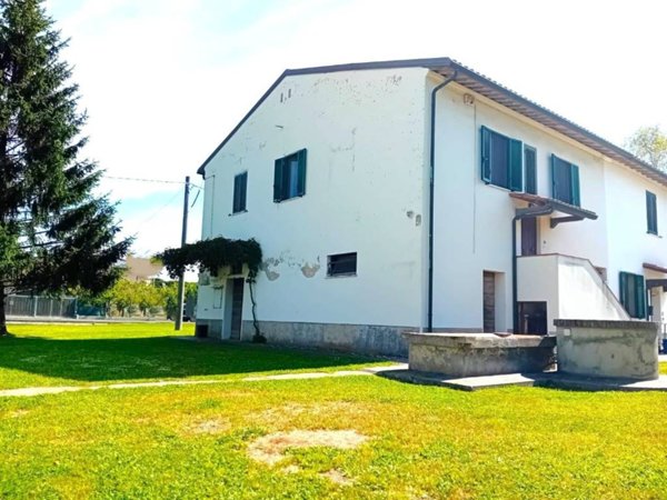 casa indipendente in vendita a Pontedera in zona Il Romito