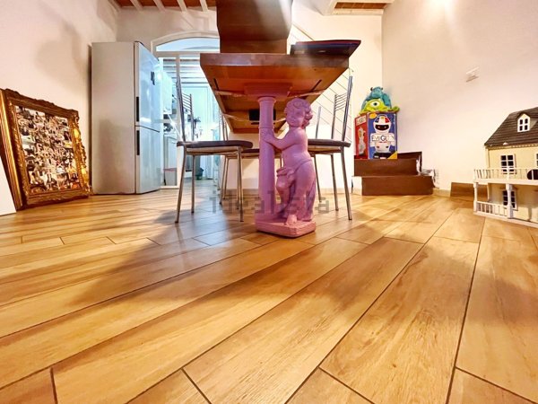 casa indipendente in vendita a Pontedera