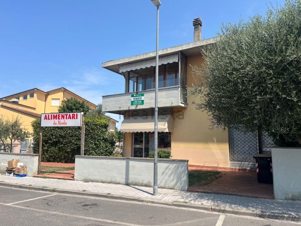 appartamento in vendita a Pontedera in zona La Borra