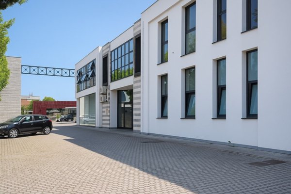 ufficio in vendita a Pontedera