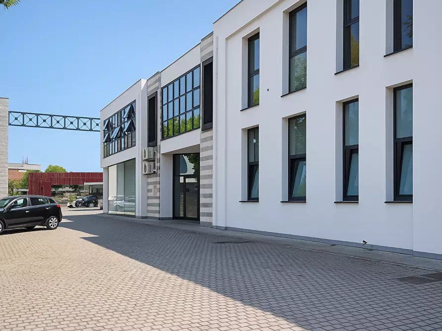 ufficio in vendita a Pontedera