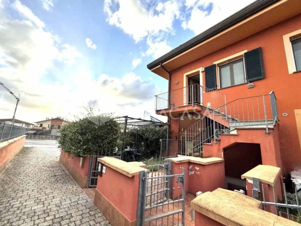 appartamento in vendita a Pontedera in zona Il Romito