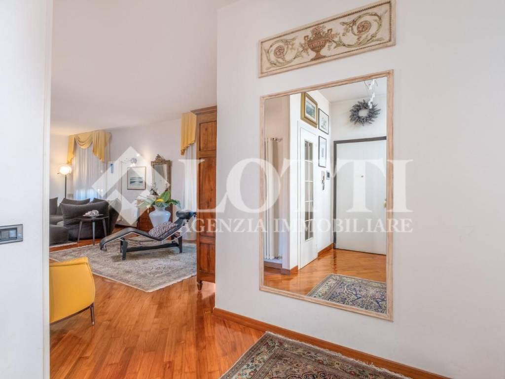 appartamento in vendita a Pontedera