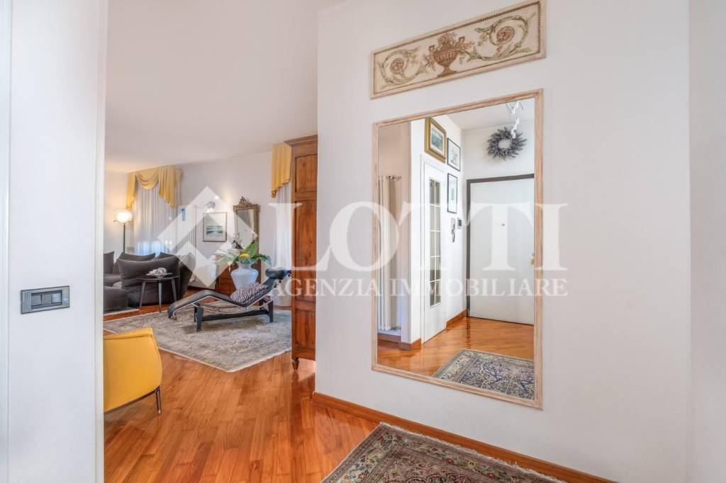 appartamento in vendita a Pontedera