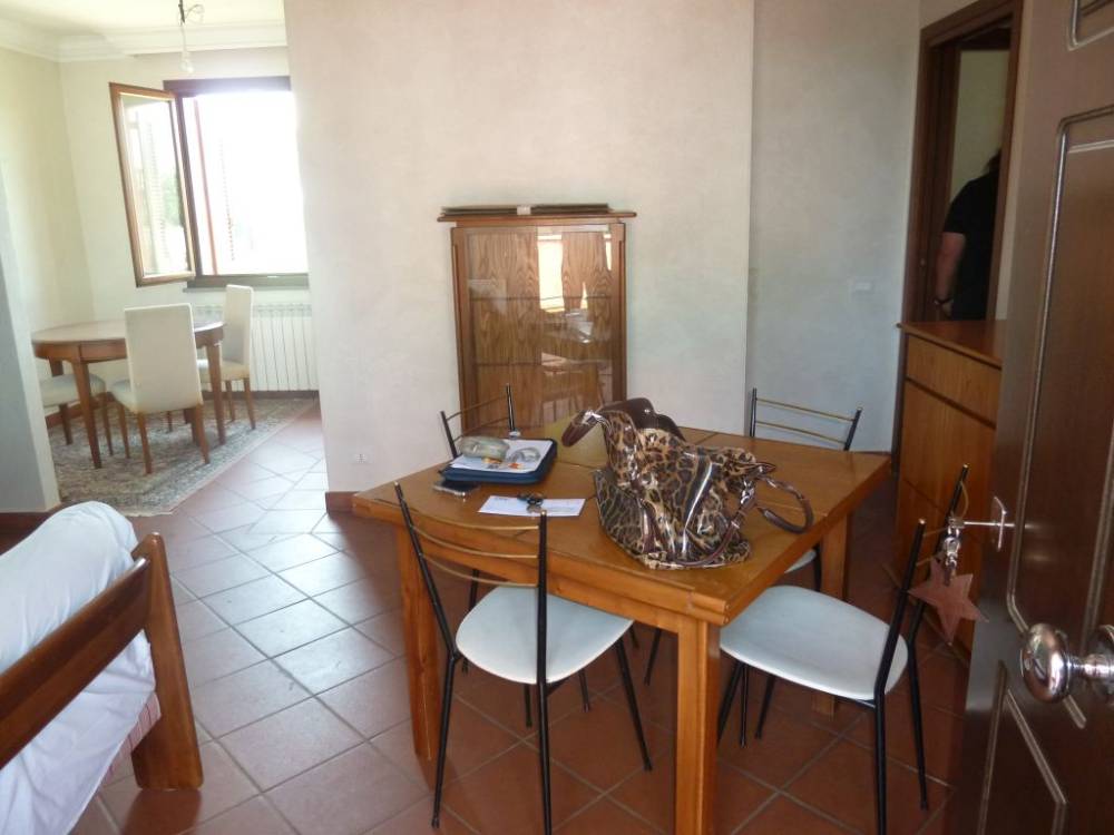 casa indipendente in vendita a Pontedera