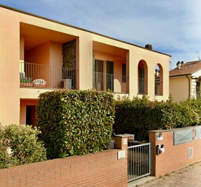 appartamento in vendita a Pontedera in zona La Rotta